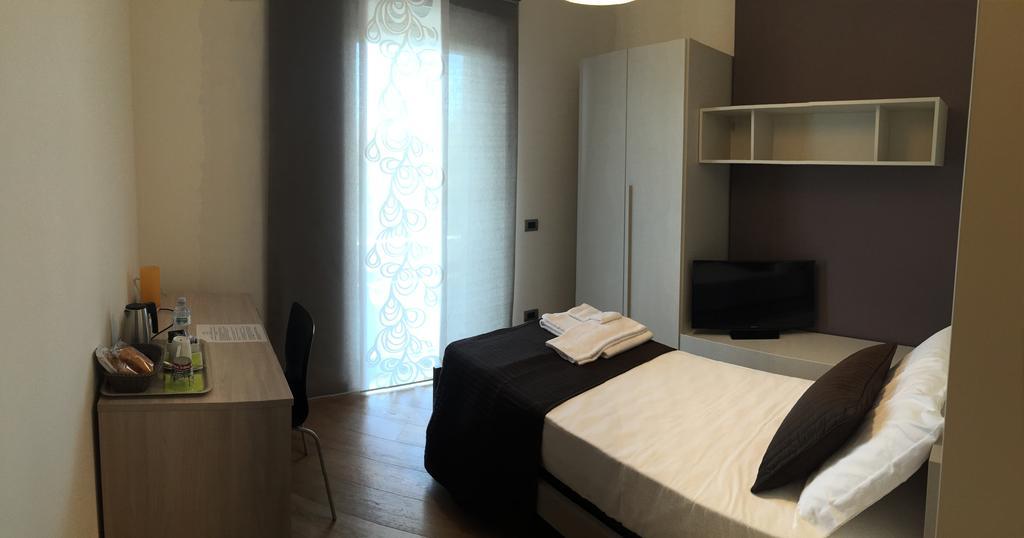 B&B Interno 11 ローマ 部屋 写真