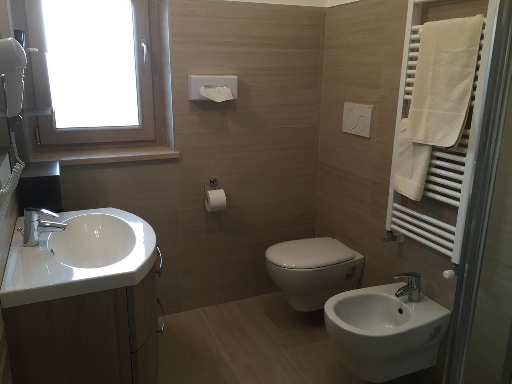 B&B Interno 11 ローマ 部屋 写真
