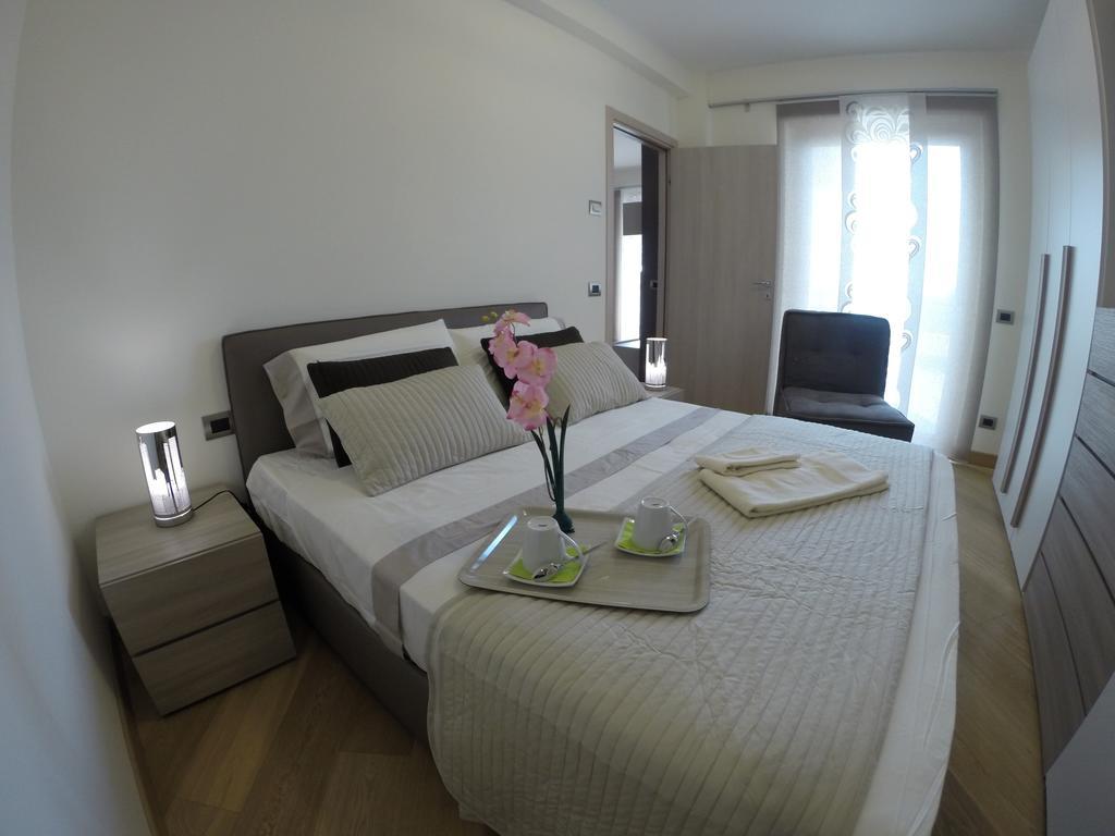 B&B Interno 11 ローマ 部屋 写真